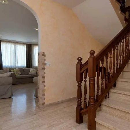 Villa Exclusive On The First Line Of The Ocean With A Private Heated Pool Los Cristianos (Tenerife)