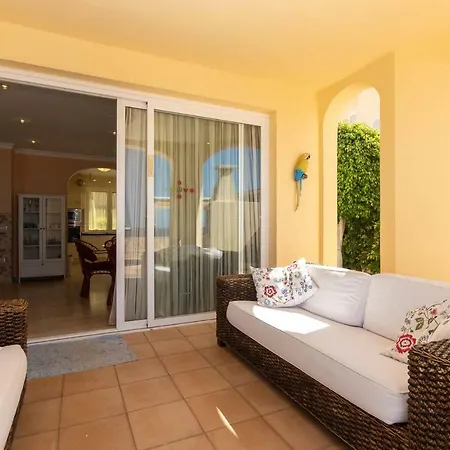 빌라 Exclusive On The First Line Of The Ocean With A Private Heated Pool *